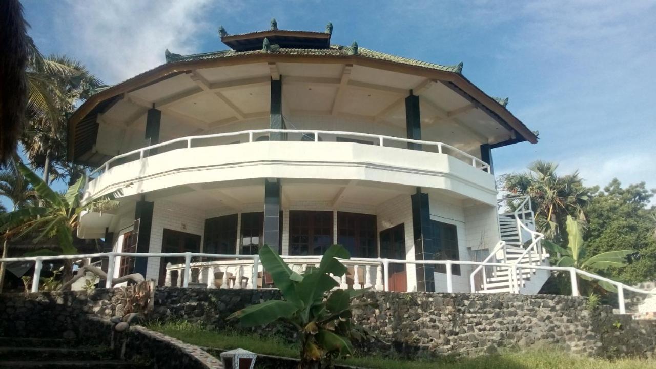 Arjunabungalows Seraya Buitenkant foto
